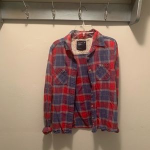Women’s American eagle flannel size small